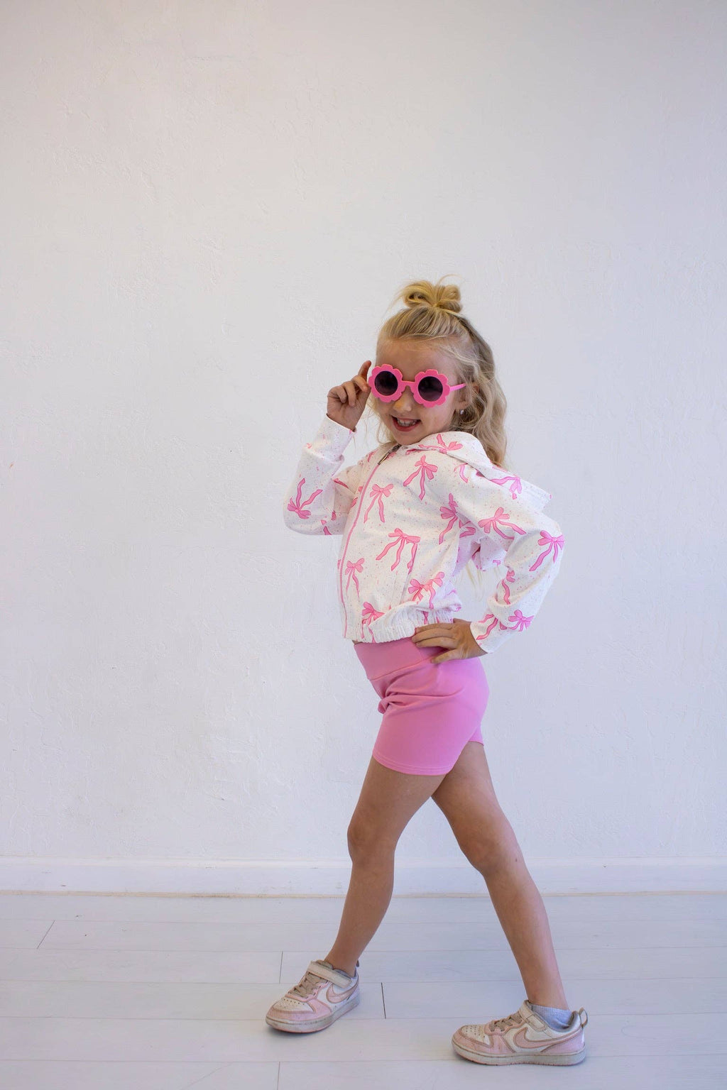 Pretty in motion- Bow Babe 2-piece set