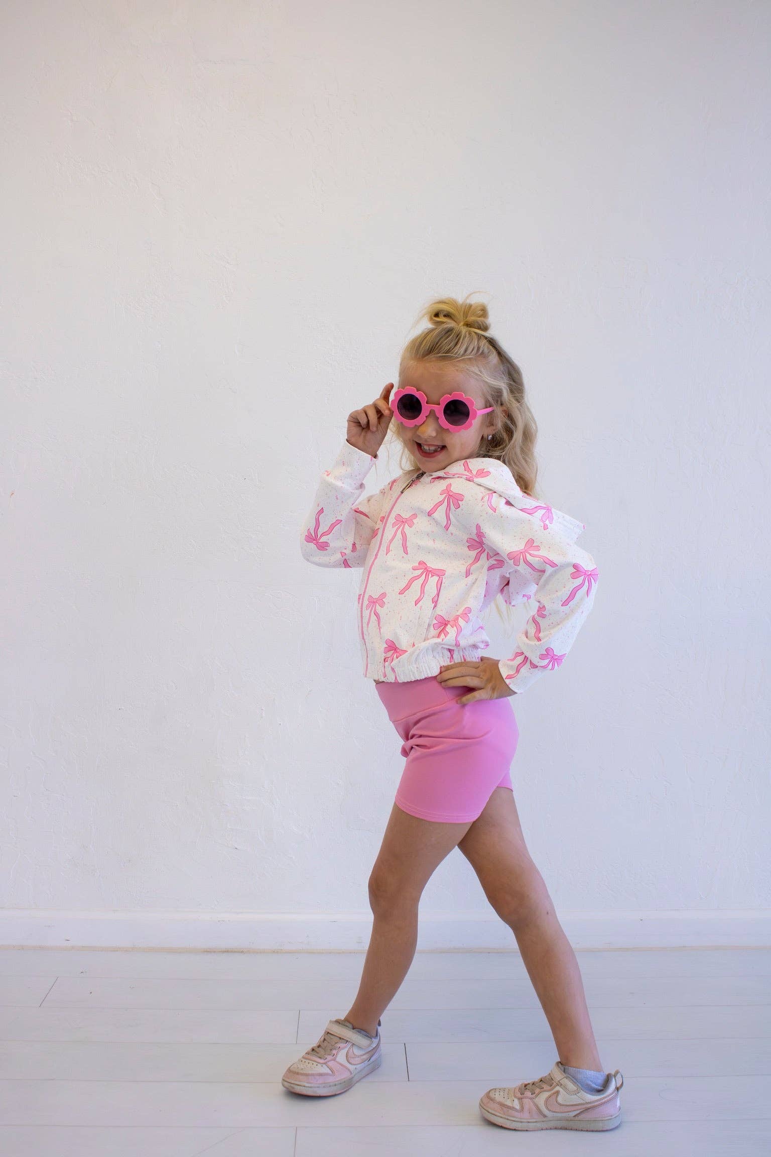 Pretty in motion- Bow Babe 2-piece set